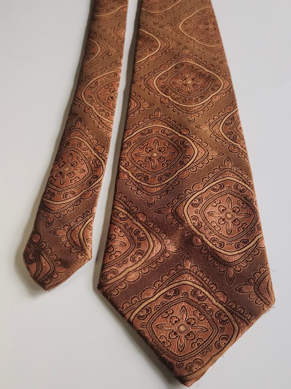 Vintage Classic 70s Wide "Mr. John" Brown Floral Paisley Woven Pattern